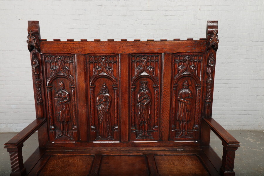 1 Gothic - style Gothic Hall Bench