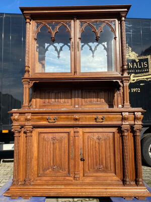 Gothic - Style  - Display Cabinet style Gothic - style en Oak wood / Marble, France 19 th century