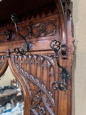 Hall Stand  style Gothic - Style en Oak wood / Cast Iron / Mirror Glass / Zinc, France 19 th century ( Anno 1890 )