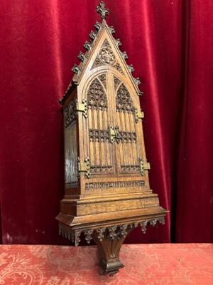 Hanging Chapel style Gothic - Style en Oak wood, Belgium  19 th century ( Anno 1865 )