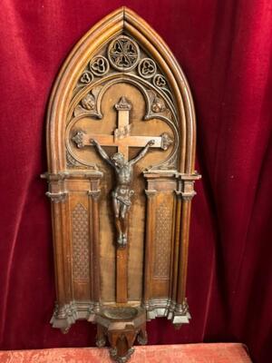 Hanging Chapel With Holy Water Holder style Gothic - Style en Wood Walnut, Belgium  19 th century