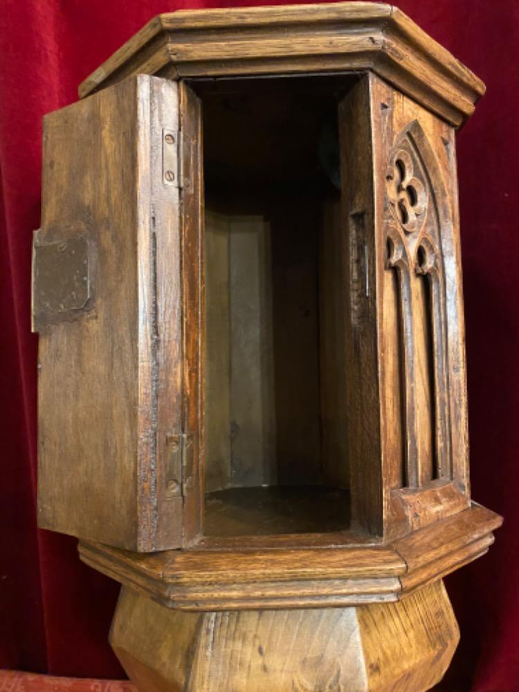 1 Gothic - Style Hanging Offer Box