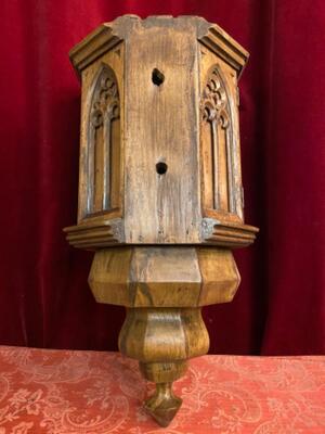 Hanging Offer Box style Gothic - Style en Oak wood, Netherlands  19 th century ( Anno 1840 )