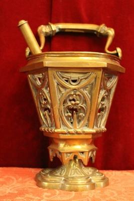 Holy Water Bucket Measures Without Handle style Gothic - style en bronze, France 19th century (anno 1875)