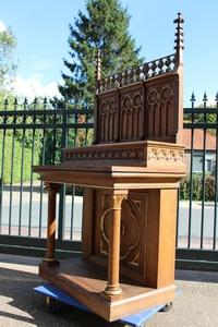 Home - Altar style Gothic - style en Oak wood, Belgium 19th century