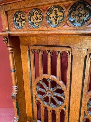Kneeler Completely & Professionally Refit According To The Traditional Methods And With Original Materials.  style Gothic - style en Oak wood / Red Velvet, Dutch 19th century