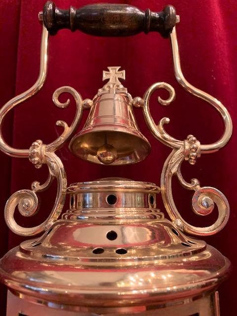 1 Gothic - style Lantern