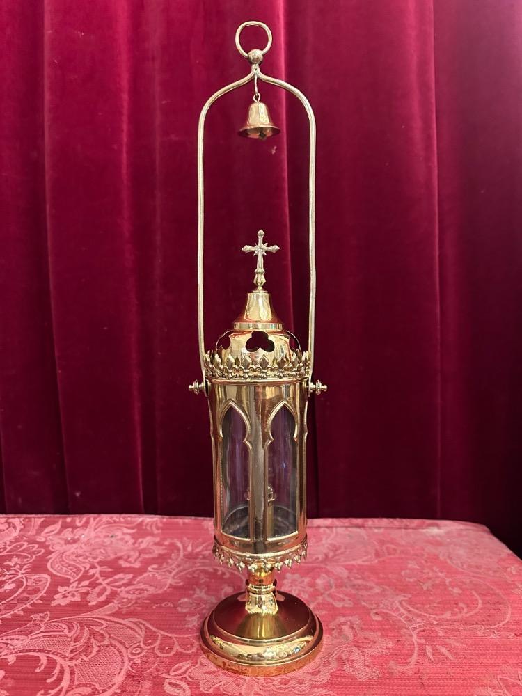 1 Gothic - Style Lantern