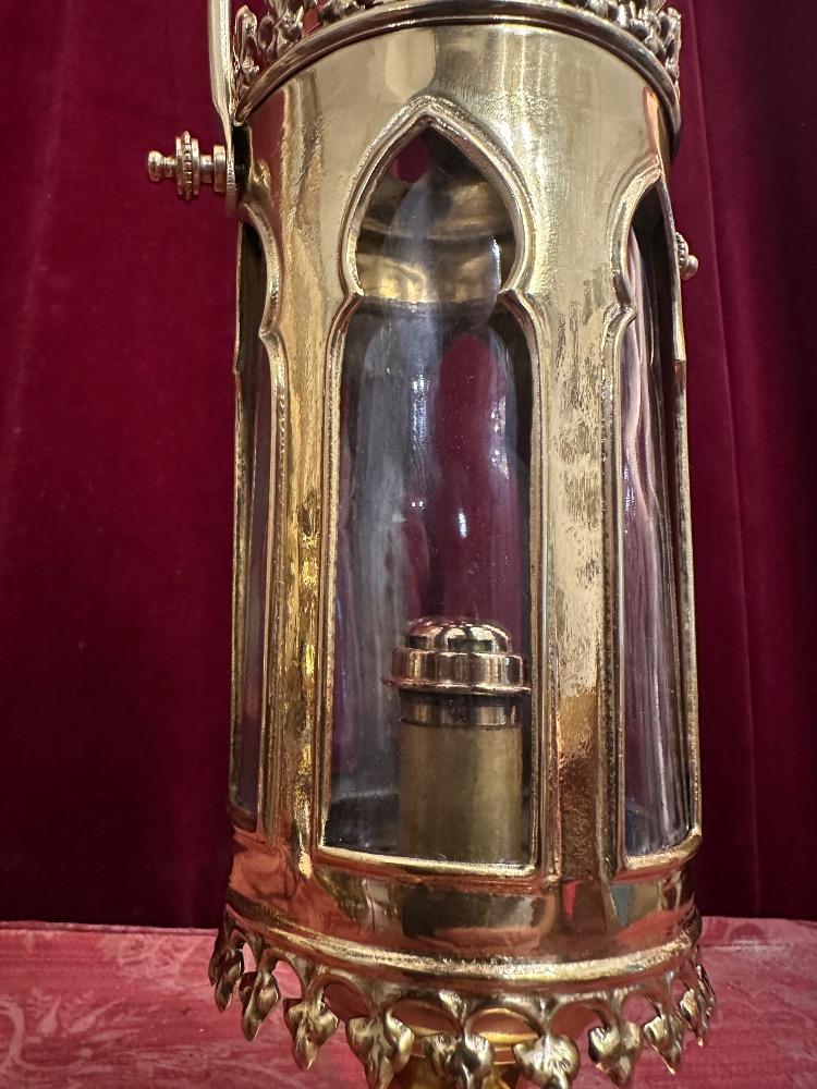 1 Gothic - Style Lantern