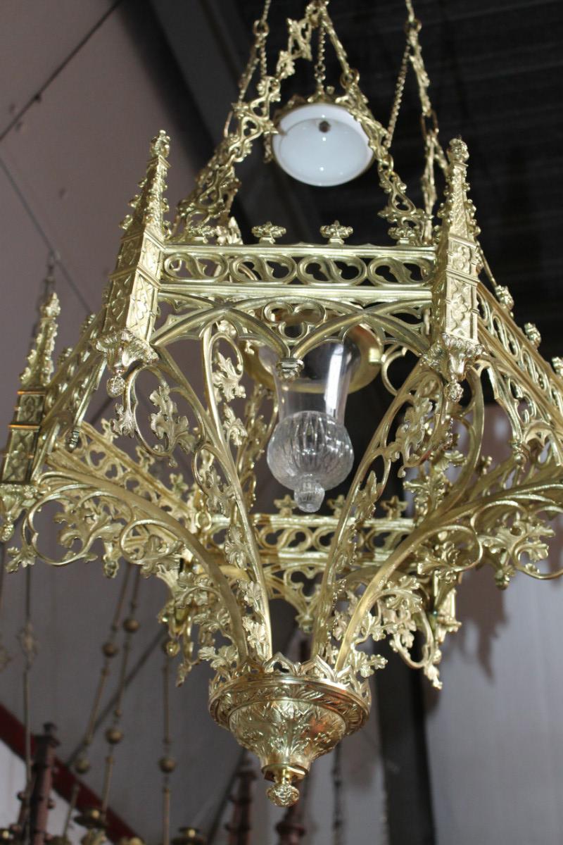 1 Gothic - style Large Sanctuary Lamp Measures With Chain Height 170 Cm !