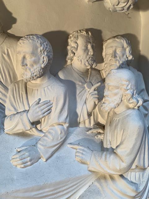 1 Gothic - style Last Supper Relief Sculpture Weight: 170 Kgs.