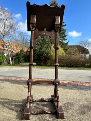 Lectern style Gothic - Style en Oak wood, Belgium  19 th century