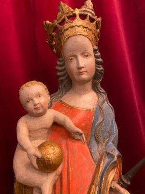 Madonna & Child  style Gothic - style en Carved Wood, Southern Germany 20th century