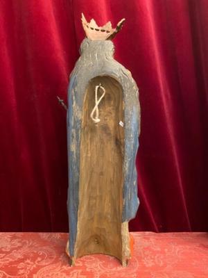 Madonna & Child  style Gothic - style en Carved Wood, Southern Germany 20th century