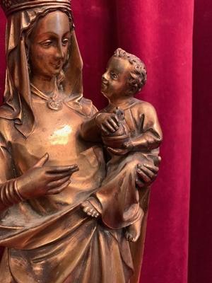 Madonna With Child Signed:  Desclee Freres style Gothic - style en Bronze, Flemish 19th century