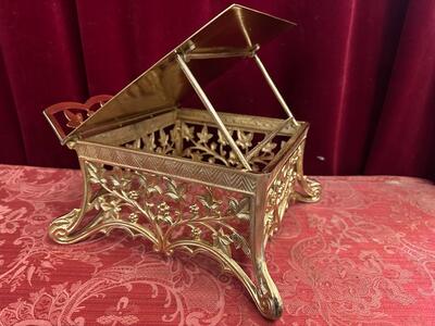Missal Stand Adustable style Gothic - Style en Brass / Bronze / Polished and Varnished, Belgium  19 th century ( Anno 1885 )
