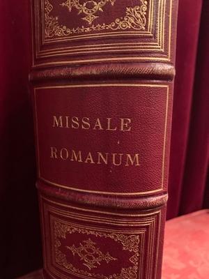 Missale Romanum  style Gothic - style en Messing / Paper, Belgium  19th century ( anno 1890 )