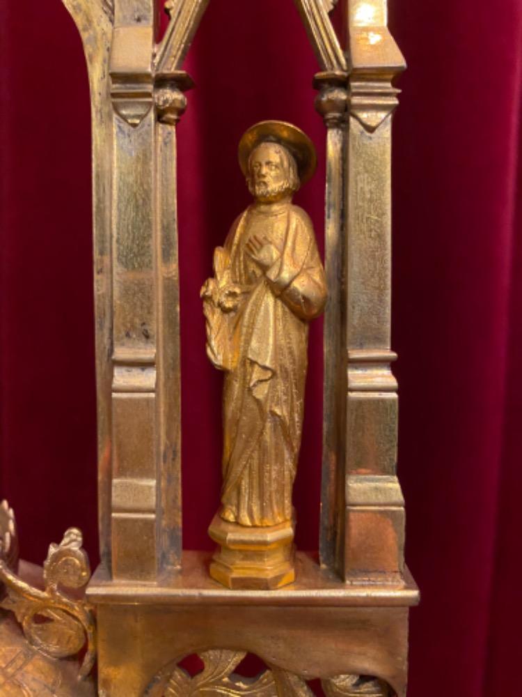 1 Gothic - style Monstrance