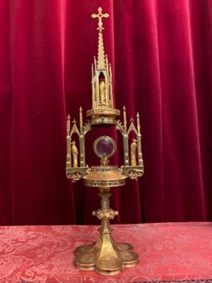 Monstrance style Gothic - style en Brass / Bronze / Gilt / Glass, Belgium 19 th century ( Anno 1870 )