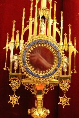 Monstrance With Original Case. style Gothic - style en Bronze / Gilt / Enamel / Stones, Belgium 19th century ( anno 1875 )