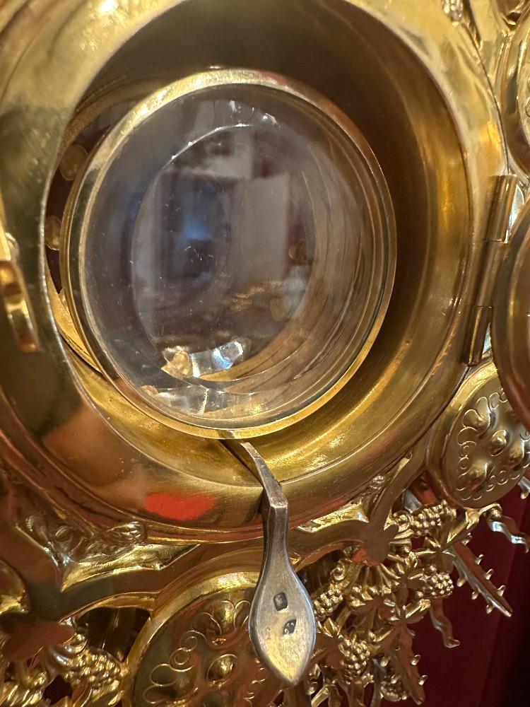 1 Gothic - Style Monstrance With Orignal Lunula