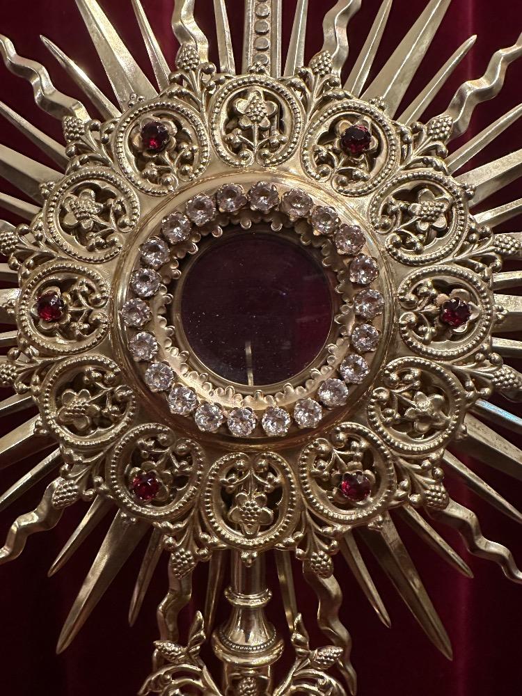 1 Gothic - Style Monstrance With Orignal Silver Lunula