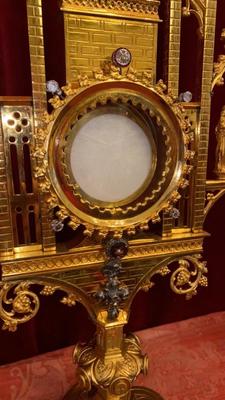 Monstrance With Real Diamonds  style Gothic - Style en Bronze / Gilt / Real Stones / Diamonds , Netherlands  19 th century