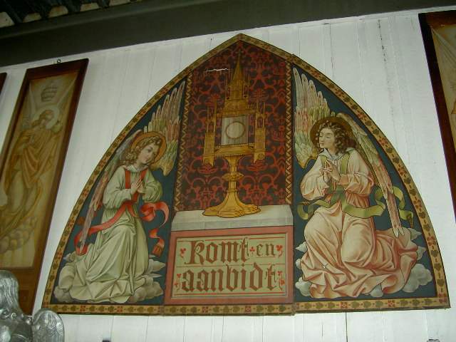 1 Gothic - style Painting Adoring Angels