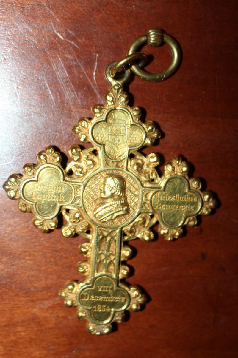1 Gothic - style Pectoral Cross / Pectorale.Full Silver Gilt. Higher Price Range ! Cross Of Joannes Baptista Malou. Bishop Of Bruges - Belgium (1848 - 1864)