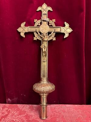 Processional Cross style Gothic - Style en Brass / Bronze, Belgium  19 th century ( Anno 1865 )