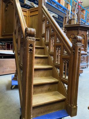 Pulpit style Gothic - style en Oak wood, Belgium 19 th century