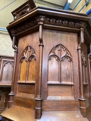 Pulpit style Gothic - style en Oak wood, Belgium 19 th century