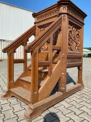 Pulpit Fully Hanc - Carved Reliefs Of The 4 Evangelists style Gothic - Style en Oak wood, Belgium 19 th century ( Anno 1890 )