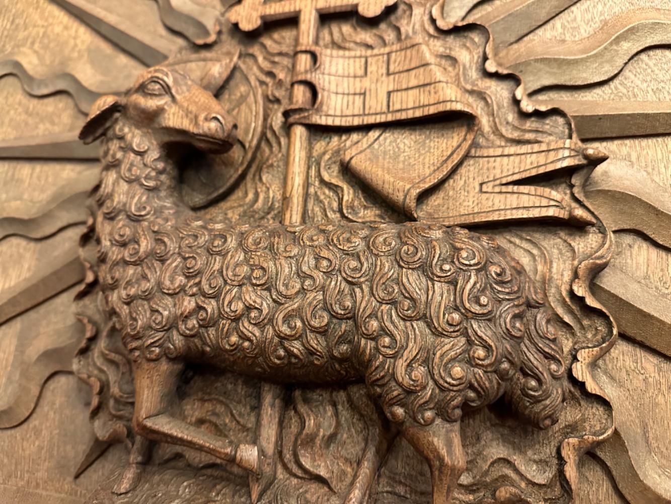 1 Gothic - style Relief Apocalyptic Lamb