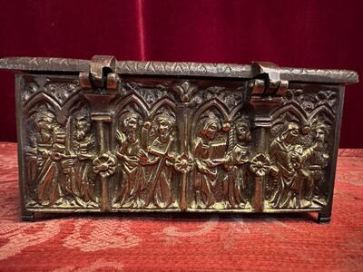 Reliquary - Box style Gothic - Style en Bronze, Italy 19 th century