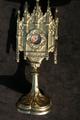 Reliquary, Bronze, Many Relics, style Gothic - Style en Bronze / Gilt, France 19th century ( anno 1875 )