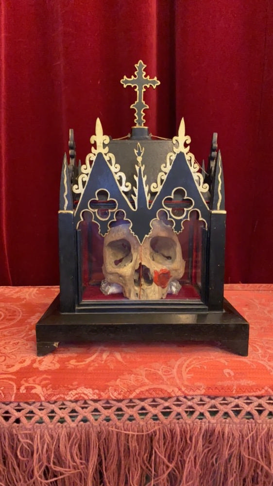 1 Gothic - style Reliquary - Relic Capite ( Pars Of Skull ) St. Justini