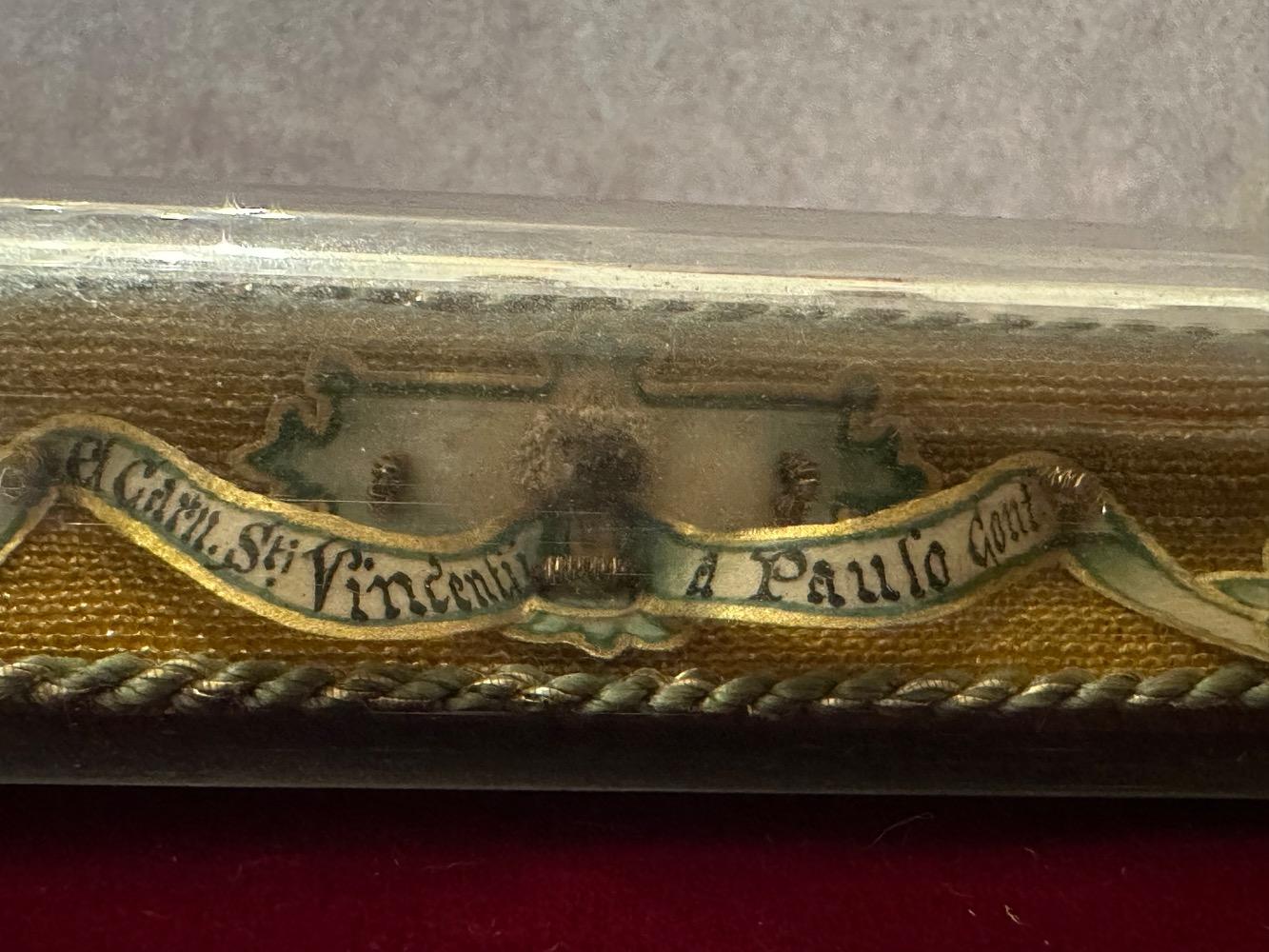 1 Gothic - Style Reliquary - Relic Ex Carne St. Vincentius A Paulo