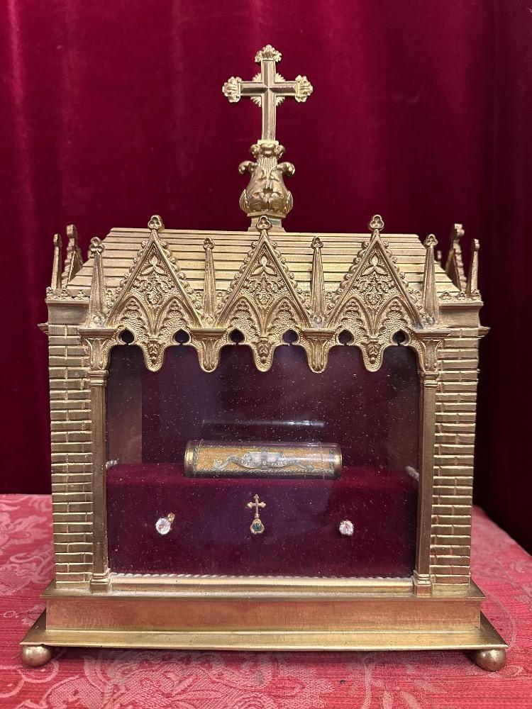 1 Gothic - Style Reliquary - Relic Ex Carne St. Vincentius A Paulo