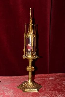 Reliquary - Relic Ex Ossibus St. Antonii De Liatoris ? With Original Document style Gothic - style en Bronze / Gilt / Glass Cillinder, Spain 19th century ( anno 1860 )