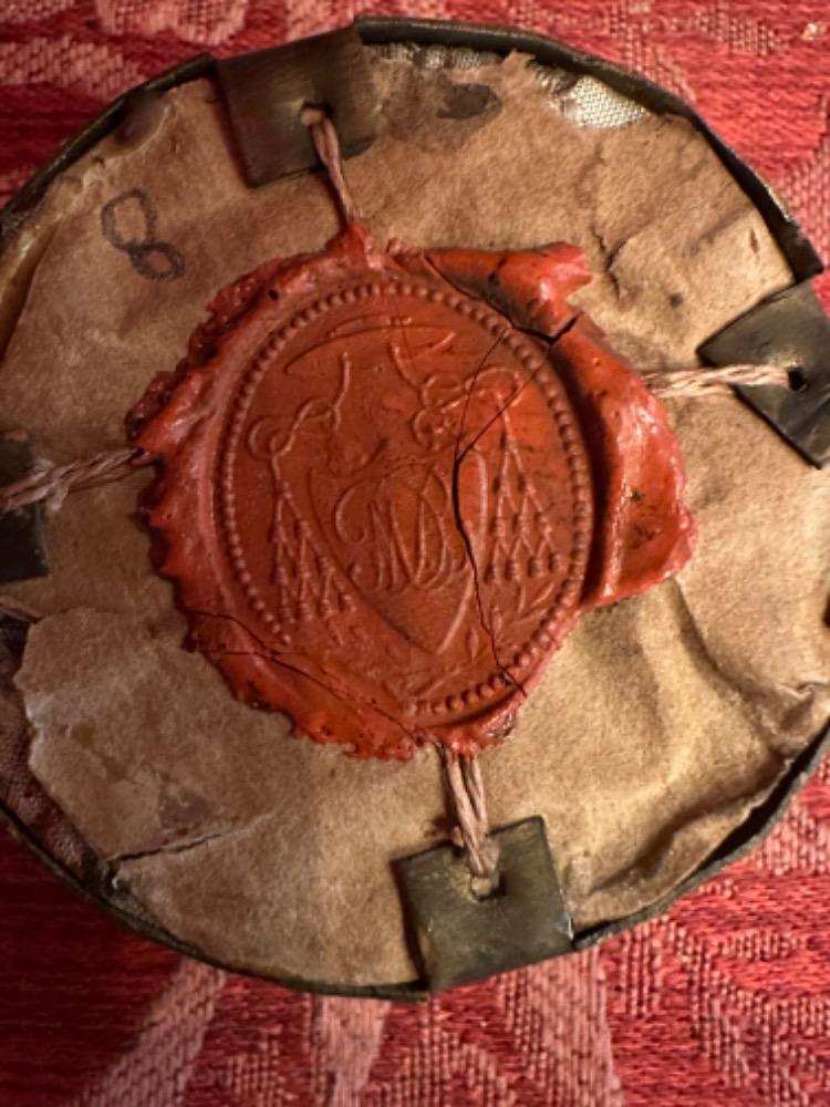 1 Gothic - Style Reliquary - Relic Ex Veste St. Hieronymus