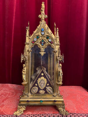 Reliquary - Relics Ex Ossibus St. Gregorius Priest. St. Citus Deacon. St. Brose Priest. With Original Documents style Gothic - style en Brass / Bronze / Gilt / Stones / Glass, France 19 th century ( Anno 1855 )