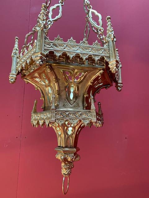 1 Gothic - style Sanctuary Lamp