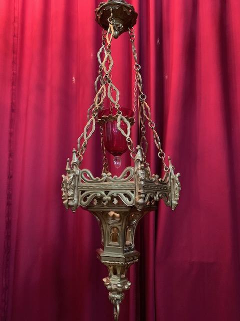 1 Gothic - style Sanctuary Lamp