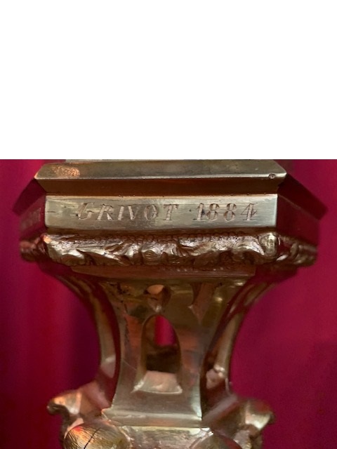 1 Gothic - style Sanctuary Lamp