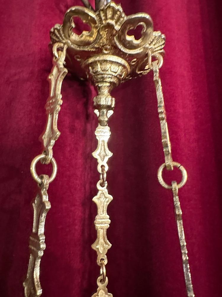 1 Gothic - style Sanctuary Lamp