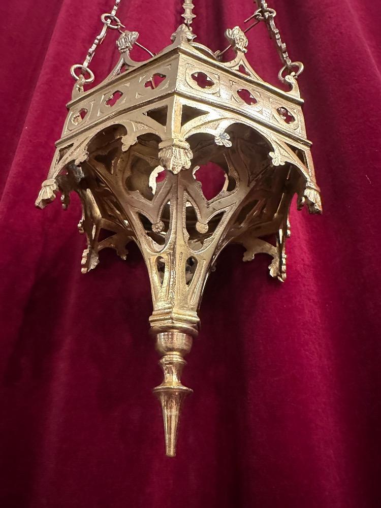 1 Gothic - style Sanctuary Lamp