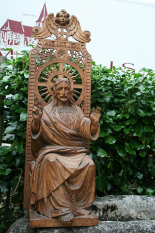 1 Gothic - style Seated Christ / Holy Heart