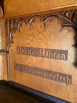 Small Home-Altar O.L. Of Perpetual Help style Gothic - style en Oak wood, Germany 19th century ( anno 1875 )