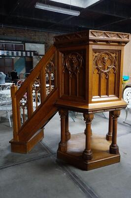 Small Pulpit. More And Better Detail Pictures Soon ! style Gothic - Style en Oak Wood, Belgium 19 th century